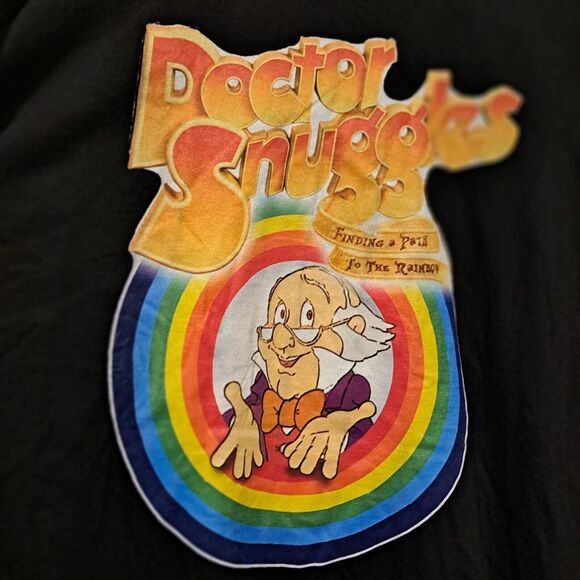 Dr. Snuggles Retro Vintage Fun Funny T-Shirt Gildan Graphic Tee Black Size 4X - Picture 2 of 7